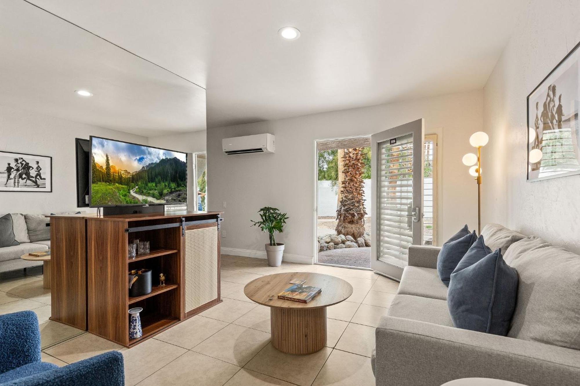 Casa Oliver Hotel & Resort - A Men'S Clothing Optional Resort In Palm Springs Eksteriør bilde